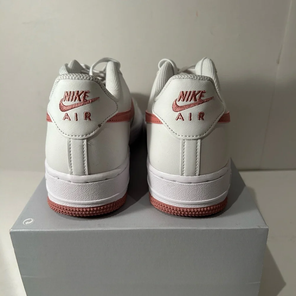 Air Force 1 Low Stardust - Picture 3 of 4